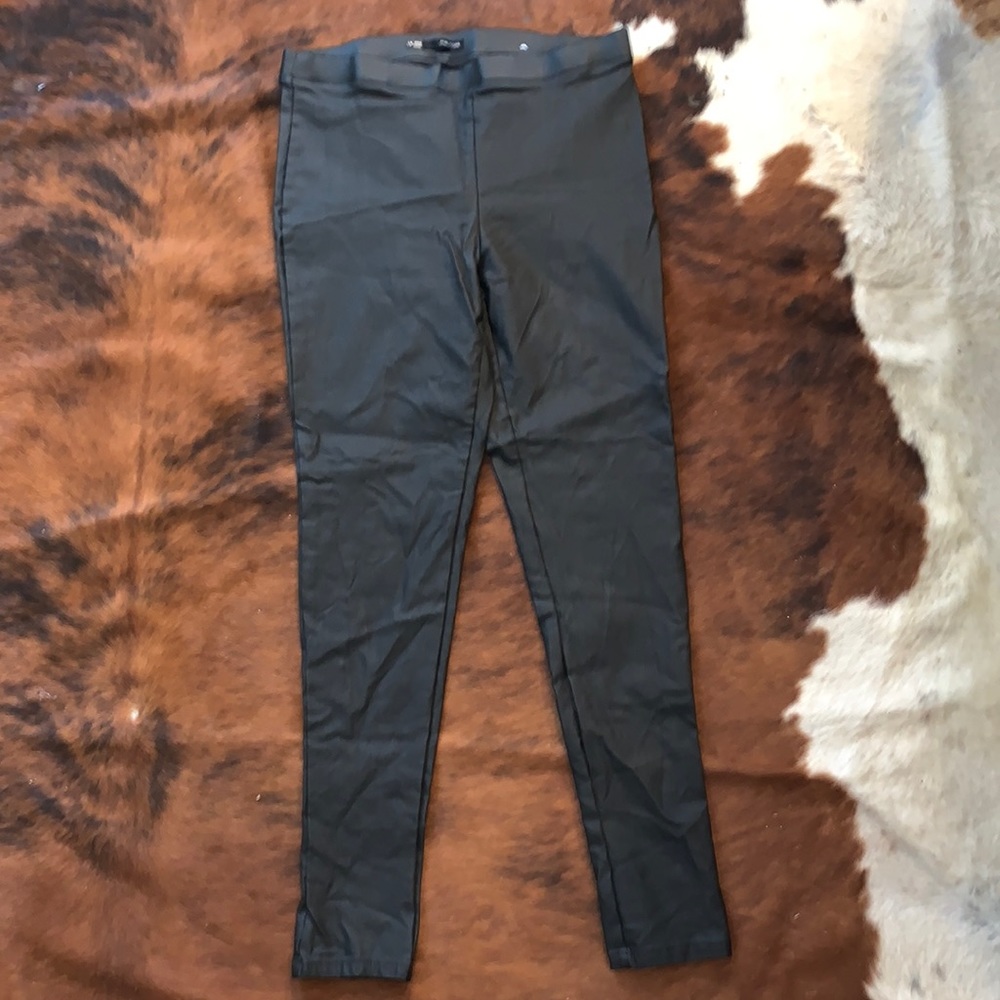 Maurices pleather pants size L